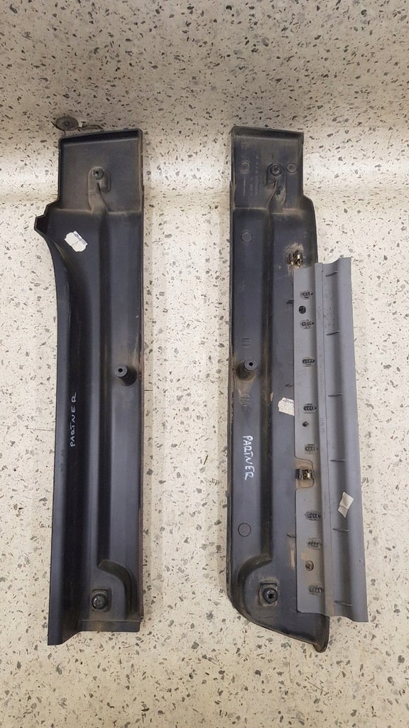 фото №2, Молдинг защита багажника пара peugeot partner i