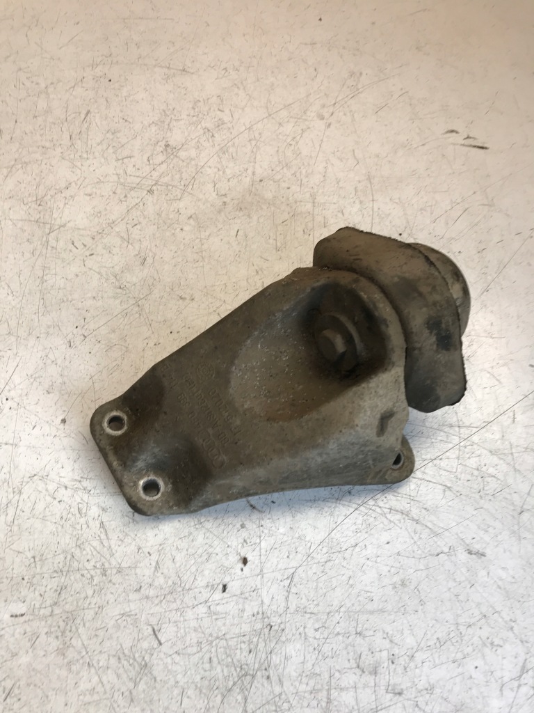 фото №1, Кронштейн подушка коробки audi a6 c6 2.7 tdi