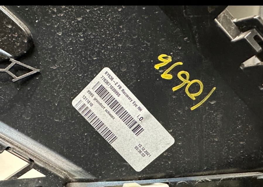 фото №9, Bentley bentayga v8 передній бампер 36a807093