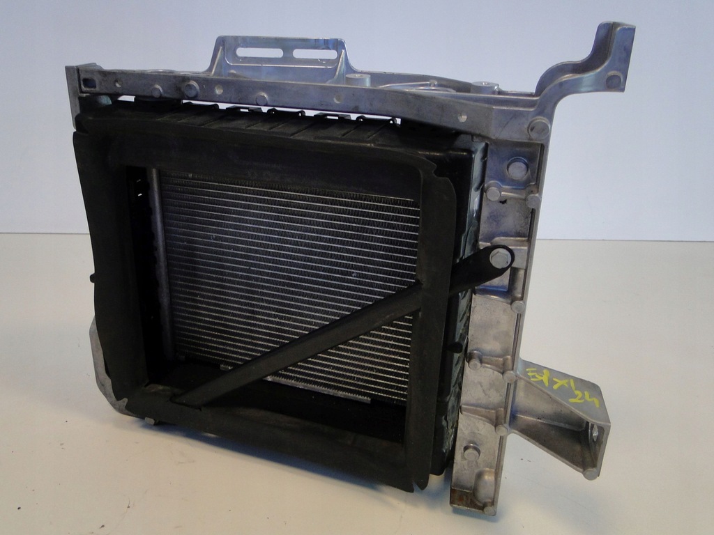 фото №8, Mercedes sl r232 232 55 63 amg gt 192 радиатор wody w подкрылок левая