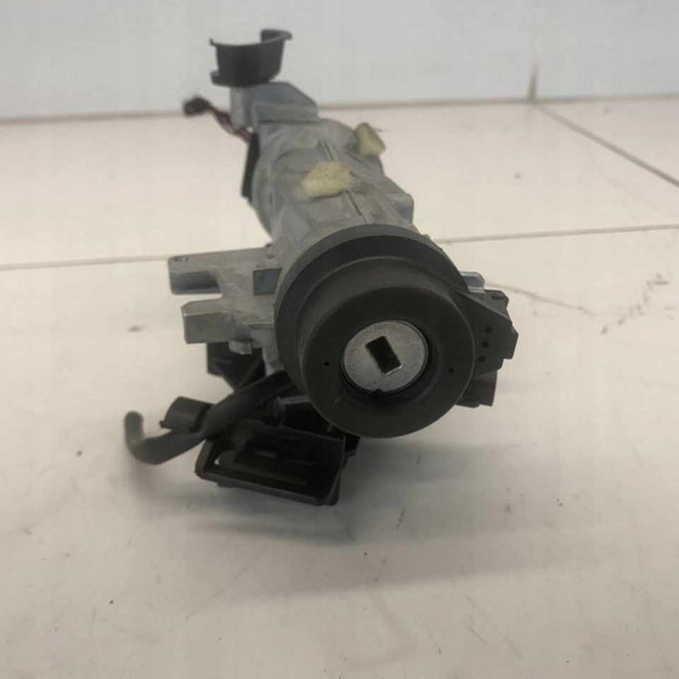 фото №6, Замок зажигания + 2 x ключ pilot kpl. vw t-roc 2ga 19r