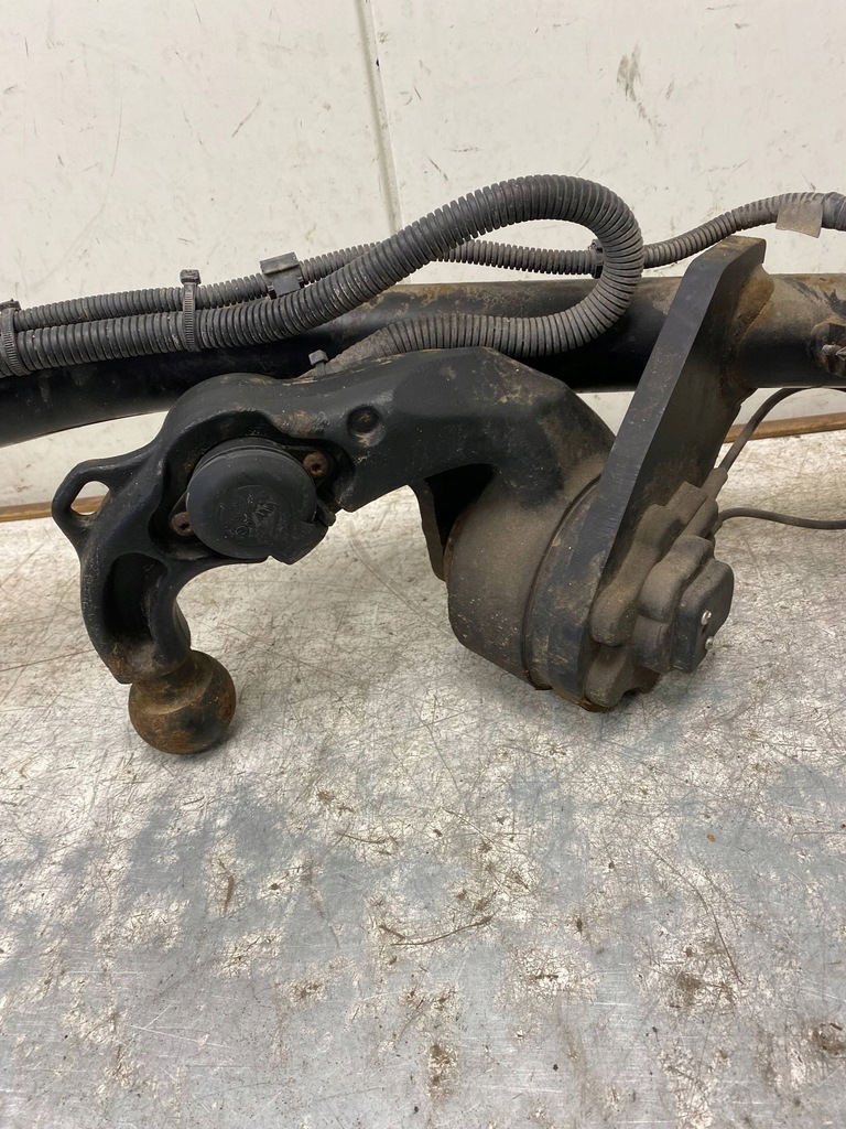 фото №6, Audi q3 8u a50-x оригинальный hak буксировочный oris 8u0803880b