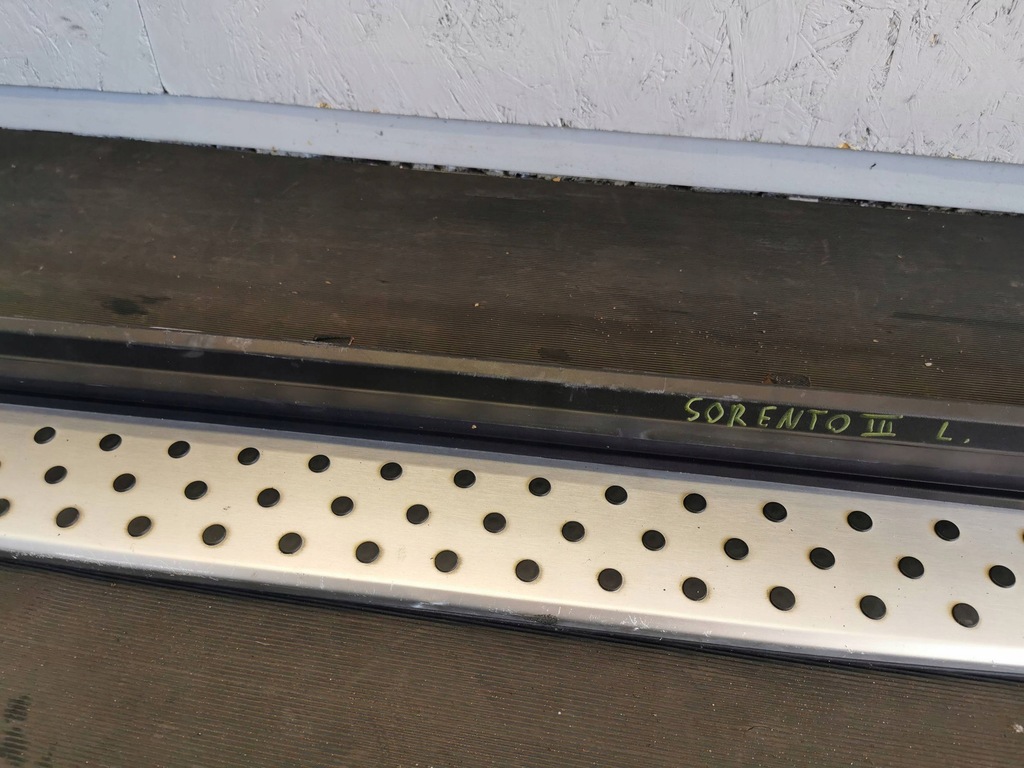 фото №4, Kia sorento iii молдинг порог левая