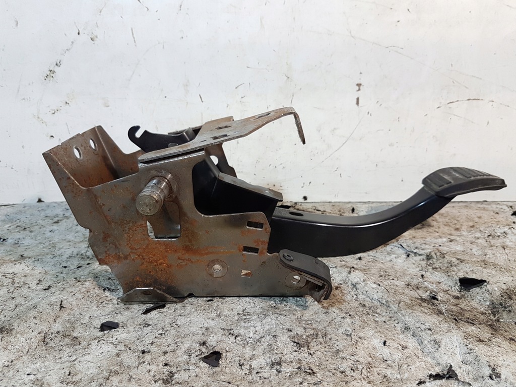 фото №2, Педалі гальмо зчеплення ford mondeo mk2