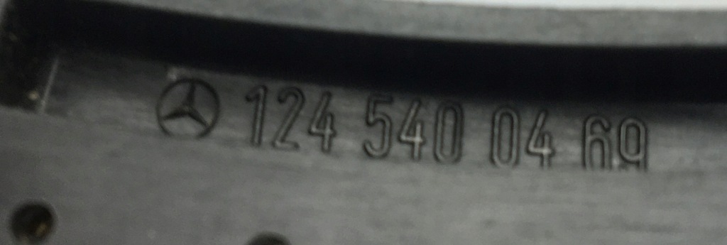 Молдинг стяжна колодка джгут трубопровід, супорти mercedes w124 1245400469 Оригінал