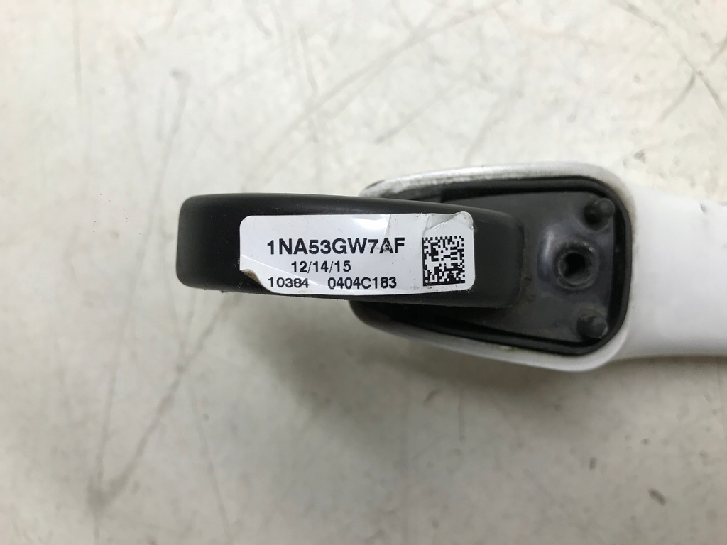 фото №8, Dodge caravan v chrysler voyager вкладка ручка левый перед pw7