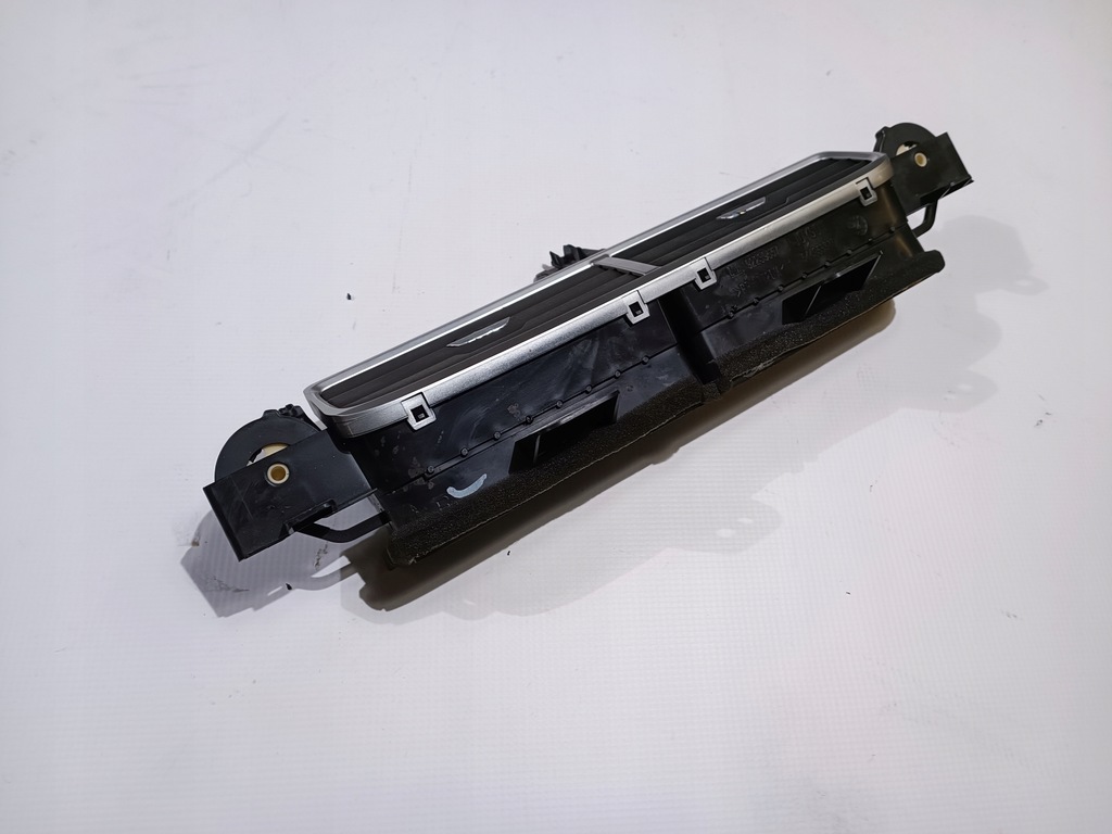 фото №9, Решётка обдув средняя chevrolet camaro 2009-2015