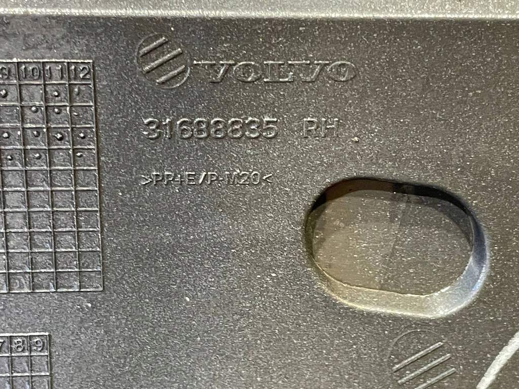 фото №9, Volvo s60 iii 3 18- r-design sedan бампер задня задній