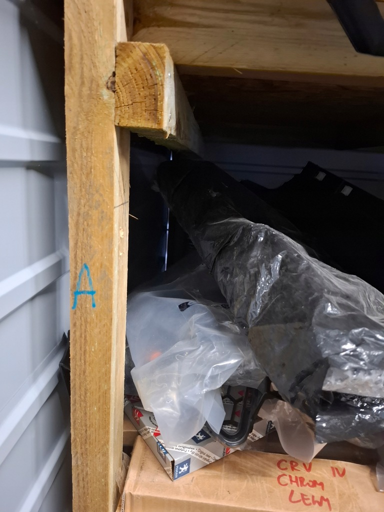 фото №12, Nissan x-trail t33 накладка na крыло задний правый orygi.