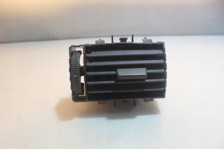 фото №1, Решітка обдув середня ліва skoda octavia i