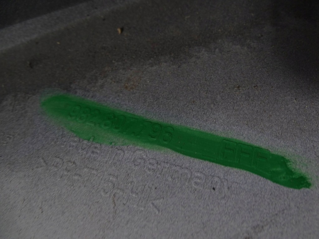 Бампер перед передний porsche 982 718 gts sport design /136 Оригинал