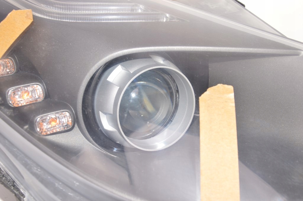 фото №12, Ferrari f12 berlinetta f152 лампа правий перед