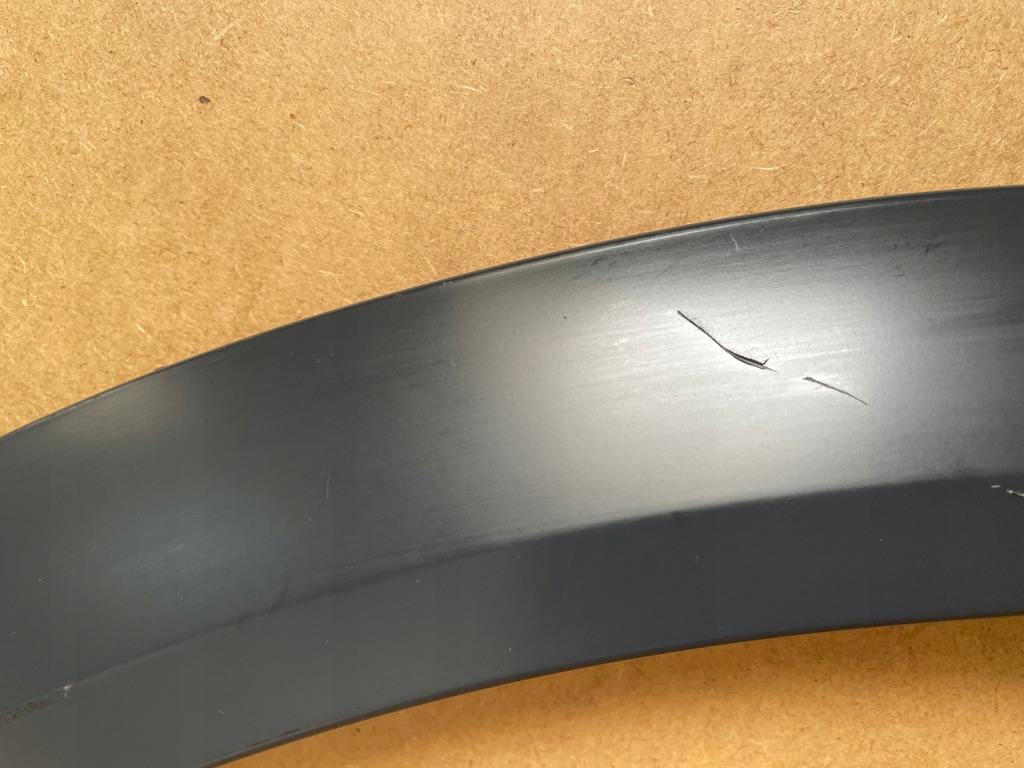 фото №6, Audi e-tron молдинг крыла левый перед