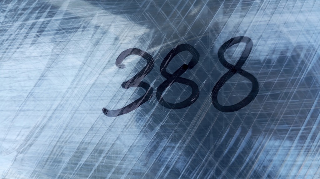 Скло скло фари лампа лівий перед mercedes a klasa w169 lift 1305630191 Ціна