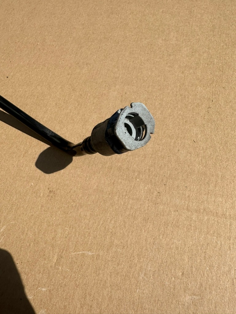 Шланг топливный, трубка топлива, топливная mercedes b klasa w247 m 1.5cdi Киев