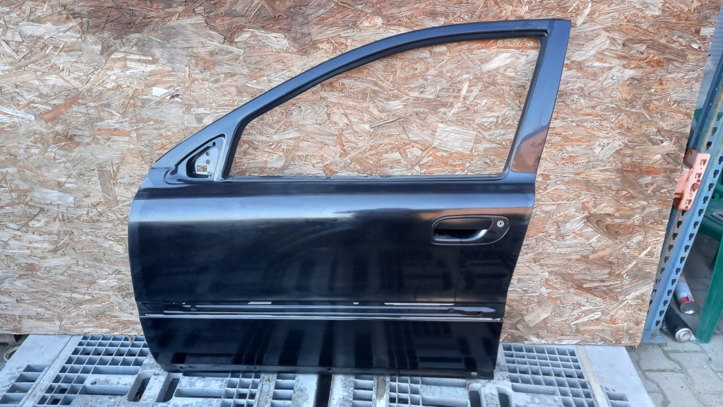 фото №1, Дверь перед передние левая volvo s60 i v70 ii 00-07r