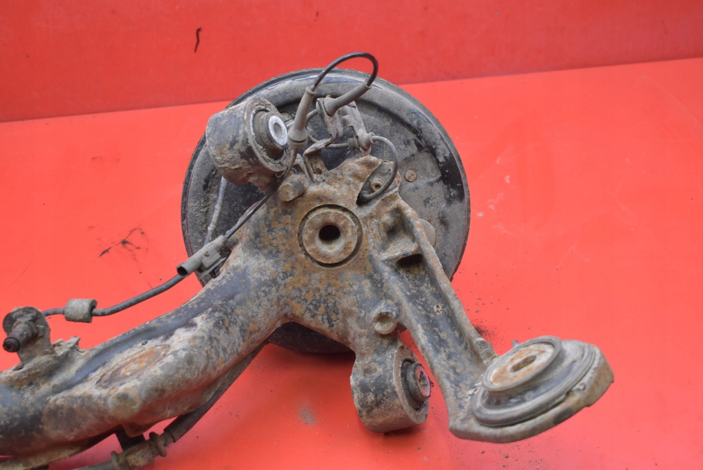 фото №8, Поворотный кулак ступица правая задняя opel combo d 1.3 cdti 90 km 11-20