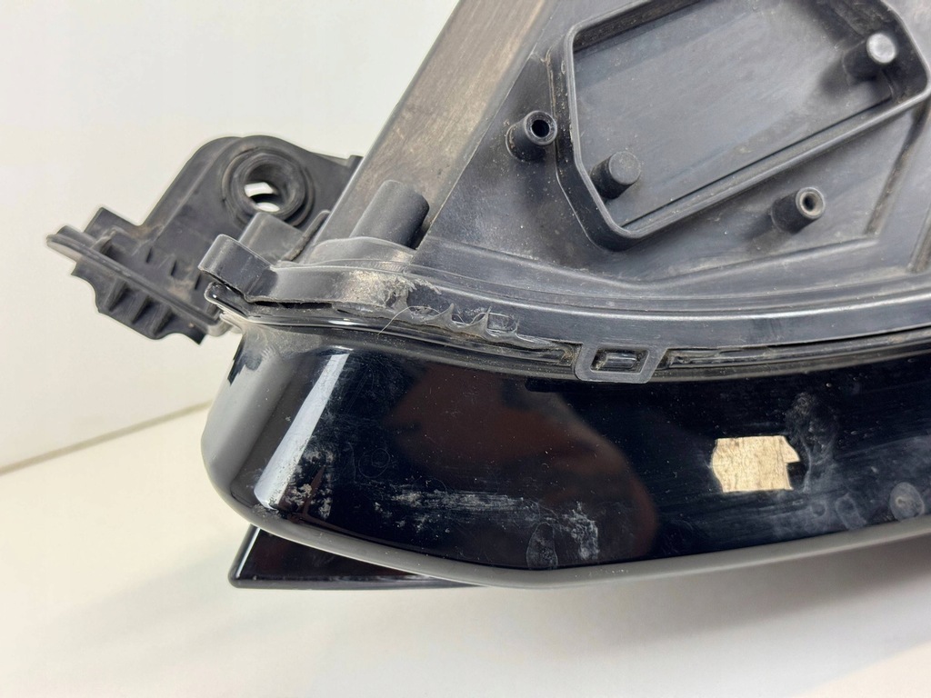 фото №12, Skoda karoq 57b 17- лампа фара правая перед 57b941016a