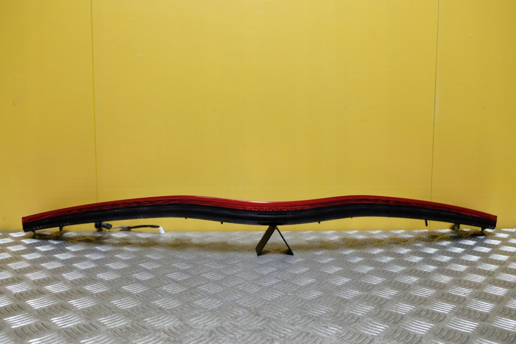 Купить Toyota prius prime 2017- накладка крышки фара led задний  америка