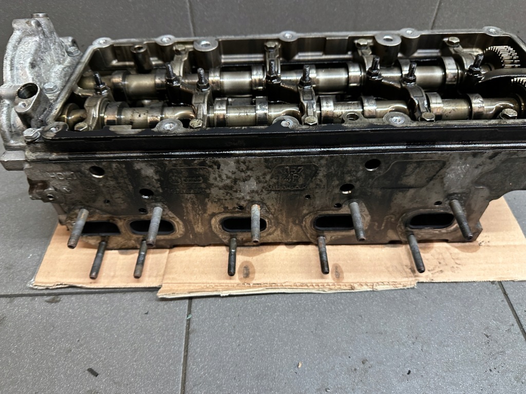 Головка комплектная ładna правая audi a8 d3 4.2 tdi bvn 0574p Недорого