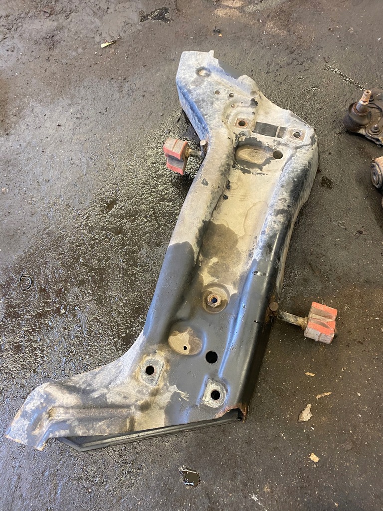 фото №1, Skoda fabia ii roomster балка подвеска перед