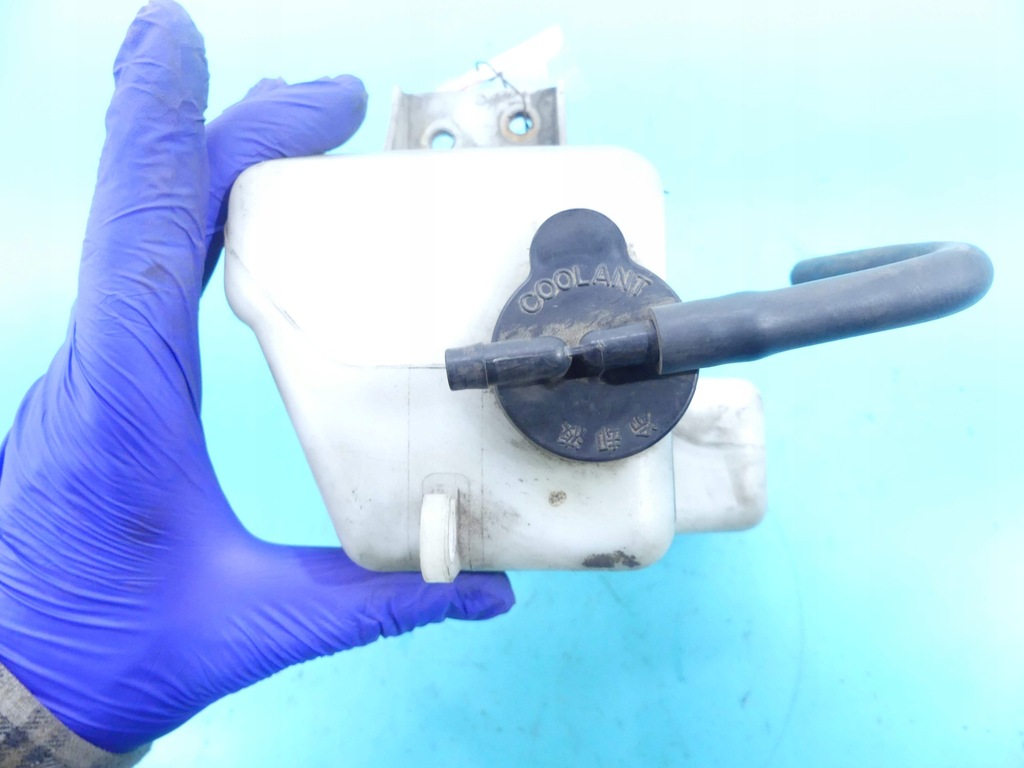 фото №9, Бак расширительный жидкость lexus gs iii 3.5b 450h