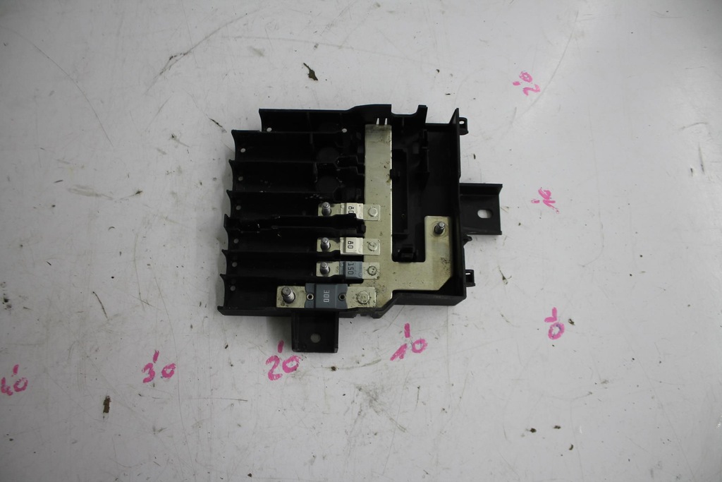 фото №1, Распределитель тока клемма audi q5 ii fy 80a 16-