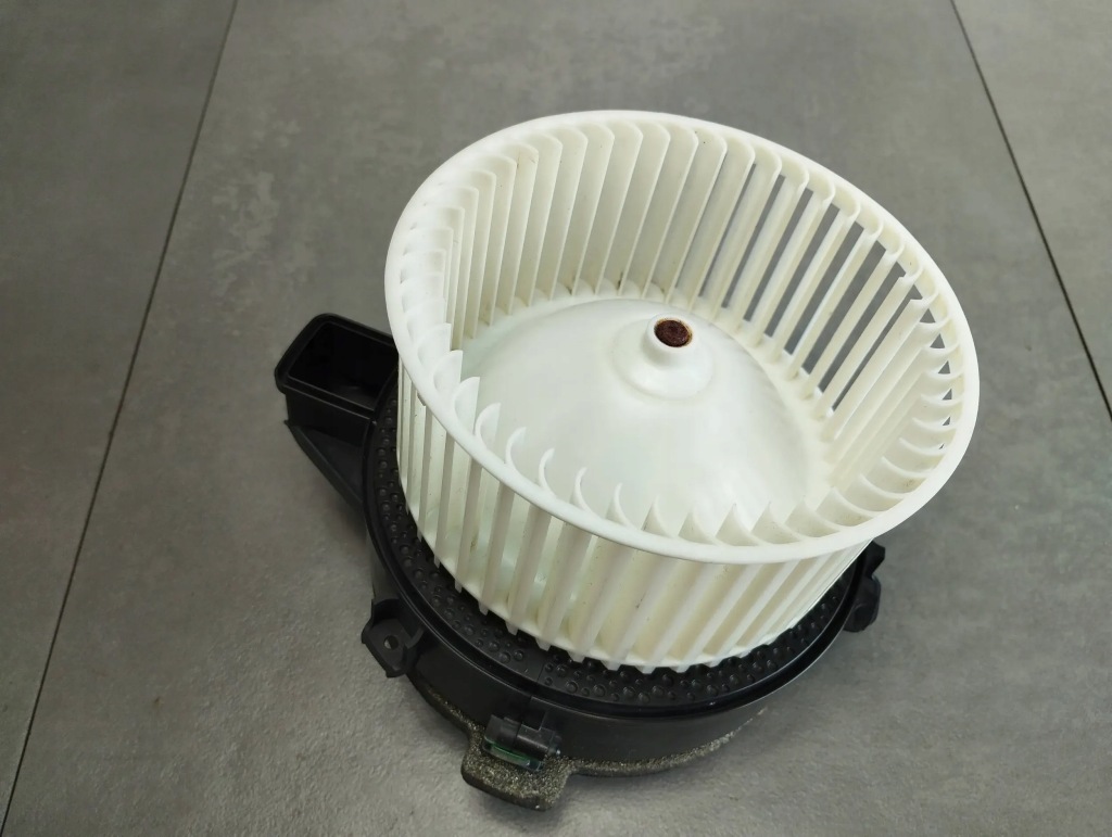 фото №1, Bmw 7 g11 повітродувка 0130309507 uk