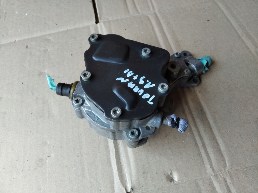 фото №3, Насос вакууму вакуум vw touran 1,9 tdi