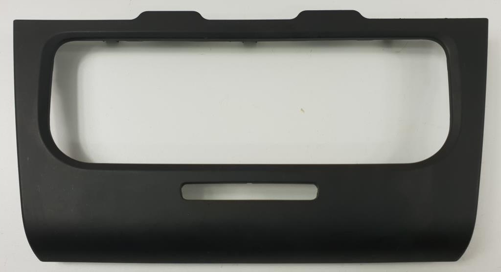 фото №1, Рамка защита панель vw golf vi 5k0858069p