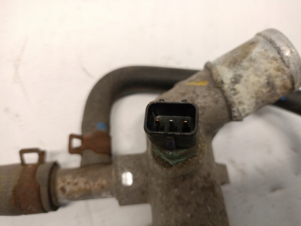 фото №5, Корпус термостата kia venga 1.4 бензин