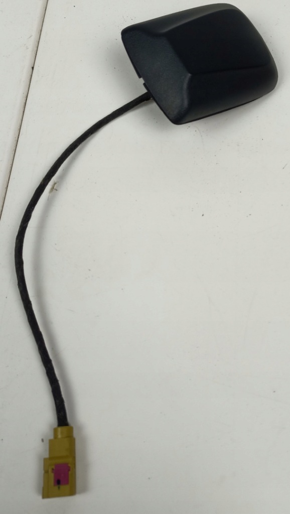 фото №1, Антенна gps навигации chrysler 300 2011-2015
