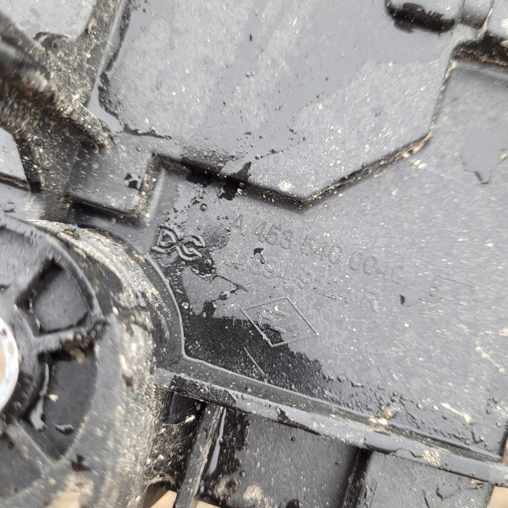 фото №3, Основание аккумулятор renault twingo iii 648949124r