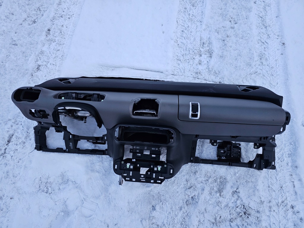 фото №1, Панель приладів приладова панель приладів консоль каркас балка renault citroen cactus c4
