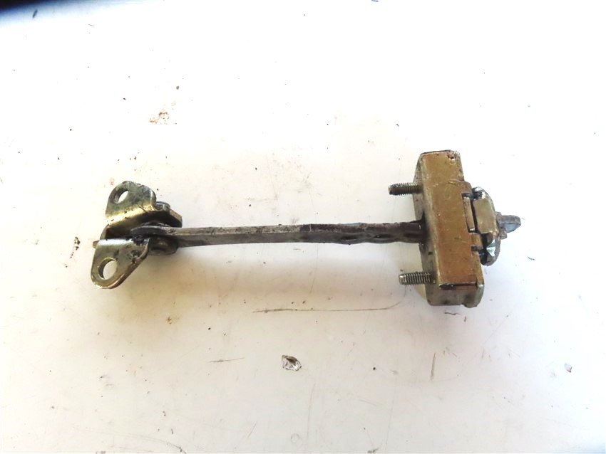 фото №1, Ограничитель дверь передних mercedes sprinter 903 95-00r a9117200916