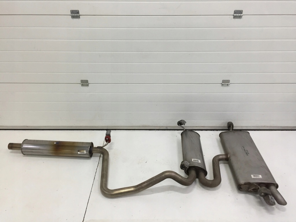 фото №1, Vw golf 8 viii 2020 1.5 гаситель выпускной комплект