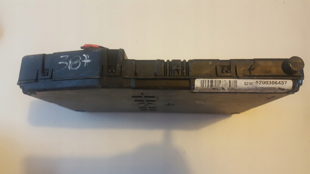 фото №1, Renault scenic, модуль 8200306437