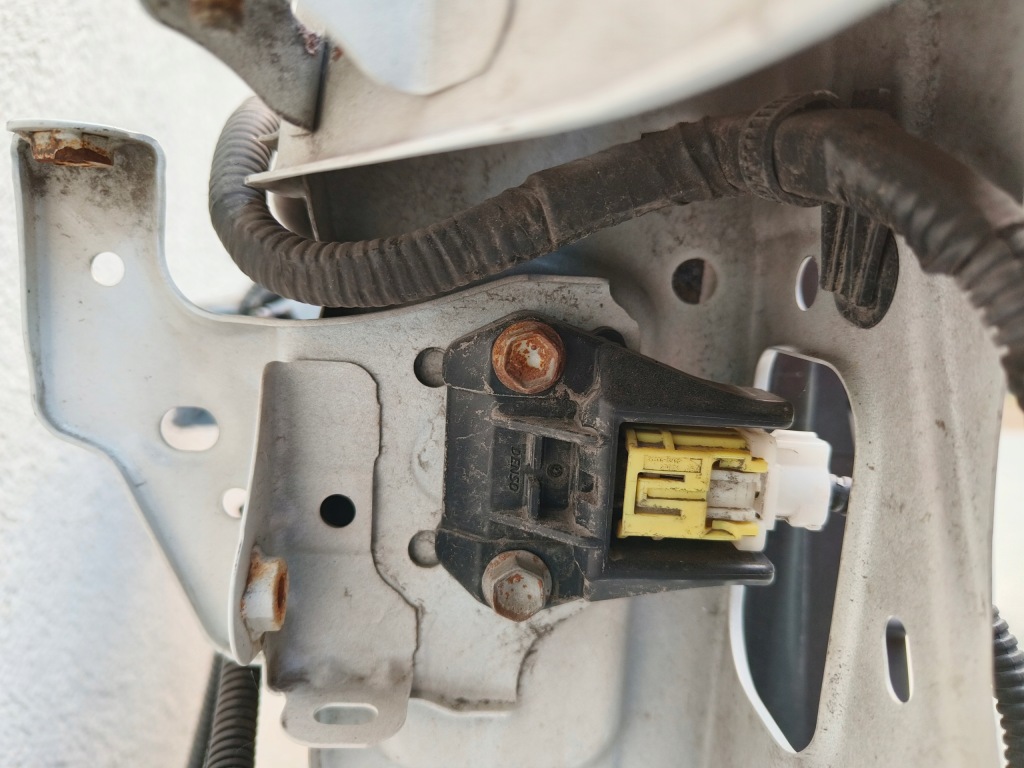 Lexus is is300 2016 ремінь перед радіатор радар підсилювач америка Доставка