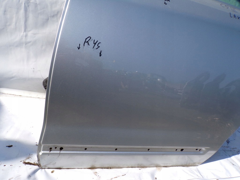 фото №7, Дверь левый задняя citroen c5 iii лак: ezrc