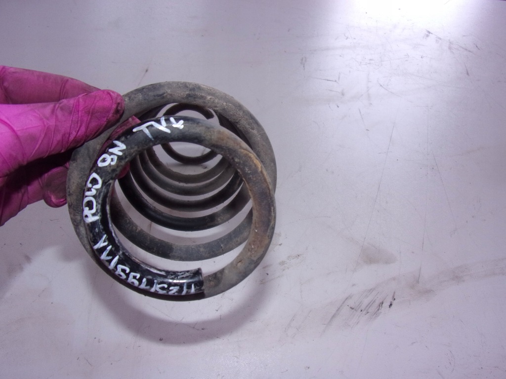 фото №1, Пружина задняя vw polo 9n hb