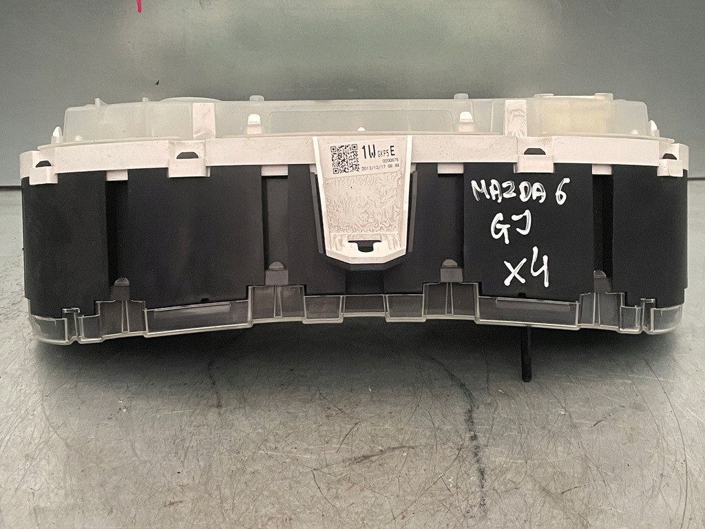 фото №5, Mazda 6 gj 2.2 skyactive 2012- приборная панель счетчик 1wgkp5e w милях