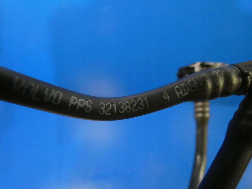 фото №2, Volvo xc90 ii xc60 v90 s60 ii 2.0 t8 трубка wąż шланг трубки вакууму