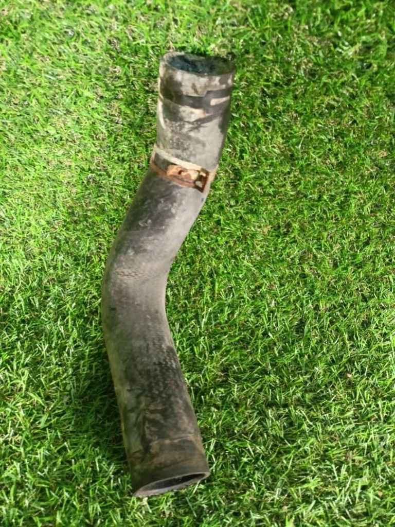 фото №1, Wąż радіатора subaru outback 4 r2010