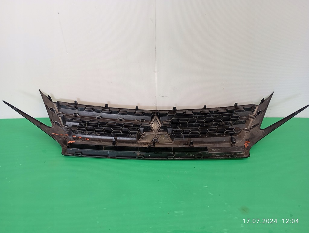 фото №8, Решётка радиатора решётка радиатора mitsubishi space star lift 7450b351
