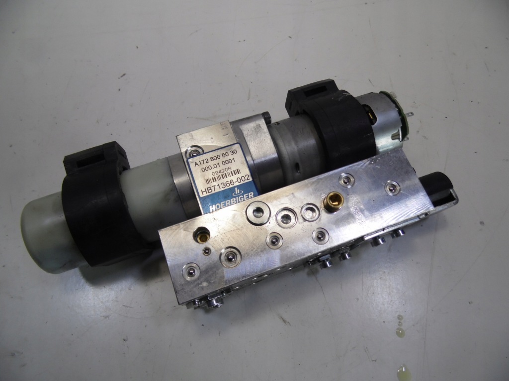 Купить Насос крыша 1728000030 mercedes slk r 172