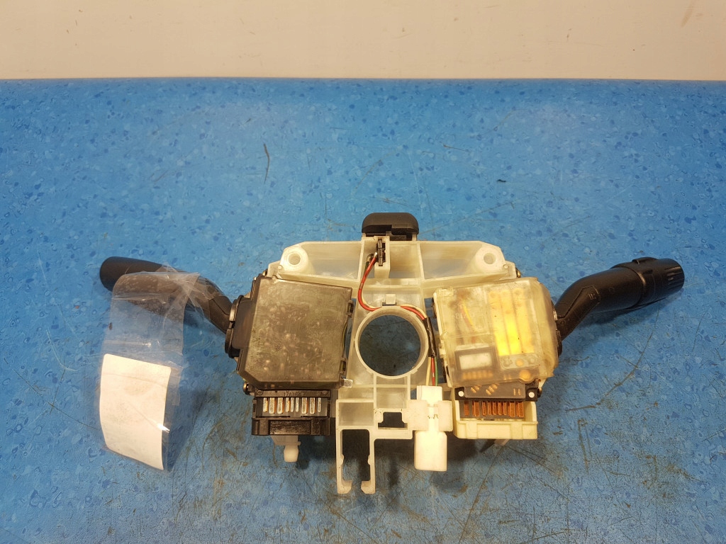 фото №10, Subaru forester ii переключатель комбинированный 83111sa16