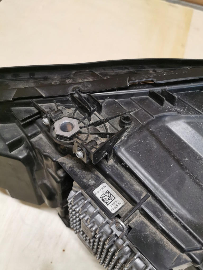 фото №7, Лампа права перед bmw 5 g30 g31 full led