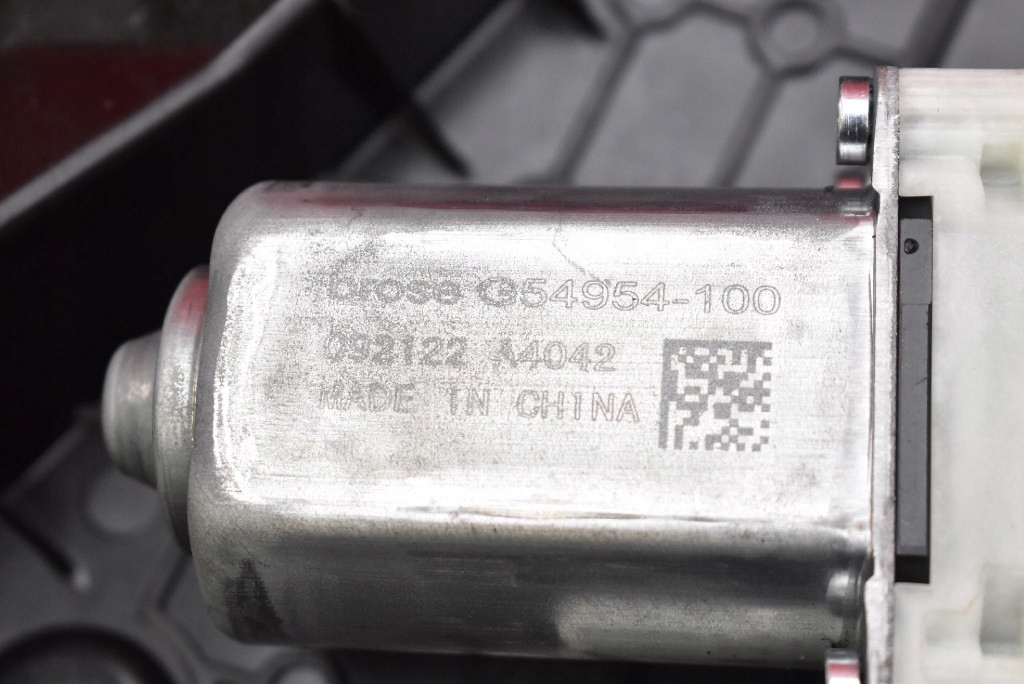 Подъемник стекло правый перед eu 1495509-00-f tesla model y 20- в Украине