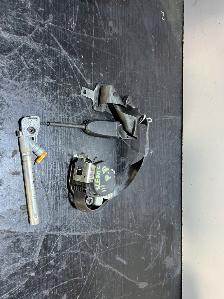 фото №1, Renault scenic iii pas безопасности правый orginał 868840015 натяжитель