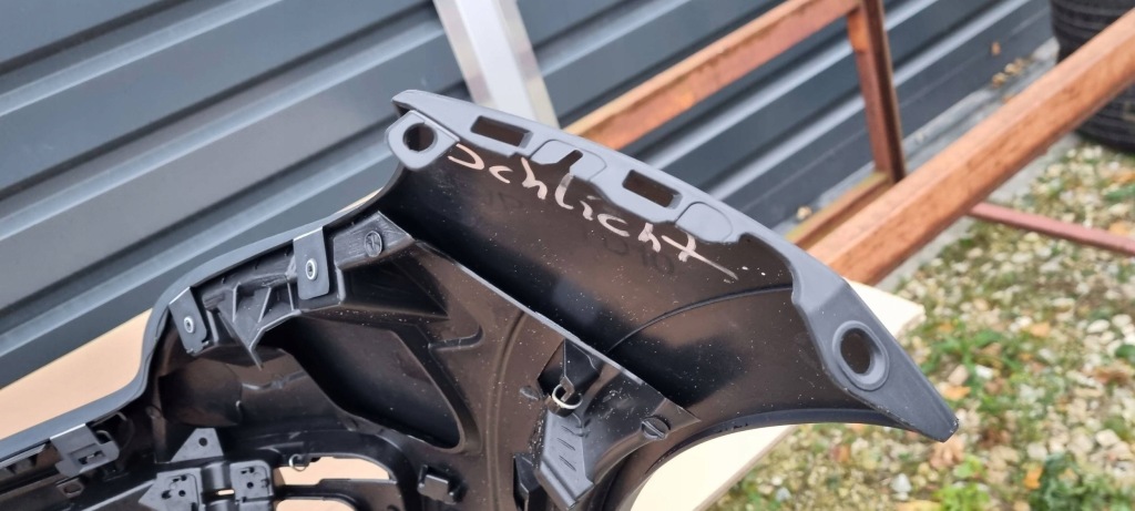 Купить Renault megane 3 рестайлинг  2013- бампер перед оригинал e006